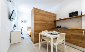 Nuevo estudio a metros de la playa, con terraza y zonas comun 3C